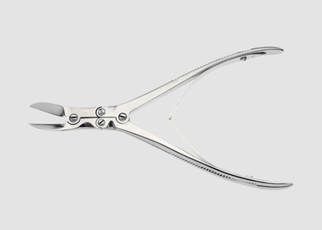 Curved Bone Cutting Forceps: Perfect for Intricate Surgeries